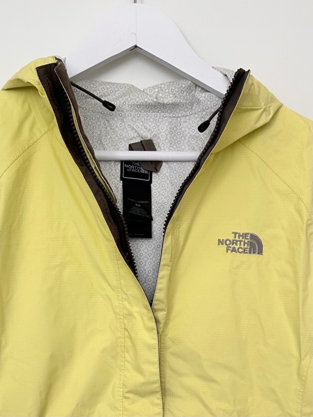 The North Face Hooded Rain Jacket (women's S)--VINTAGE